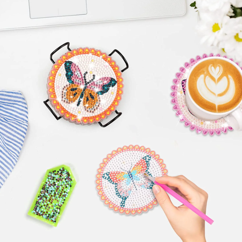 Sous-tasse à broder x6 - Papillons